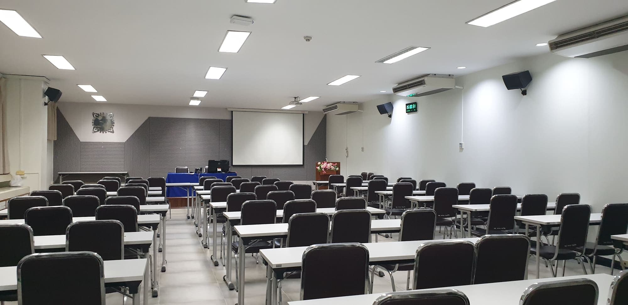 Professional loudspeaker drivers and components